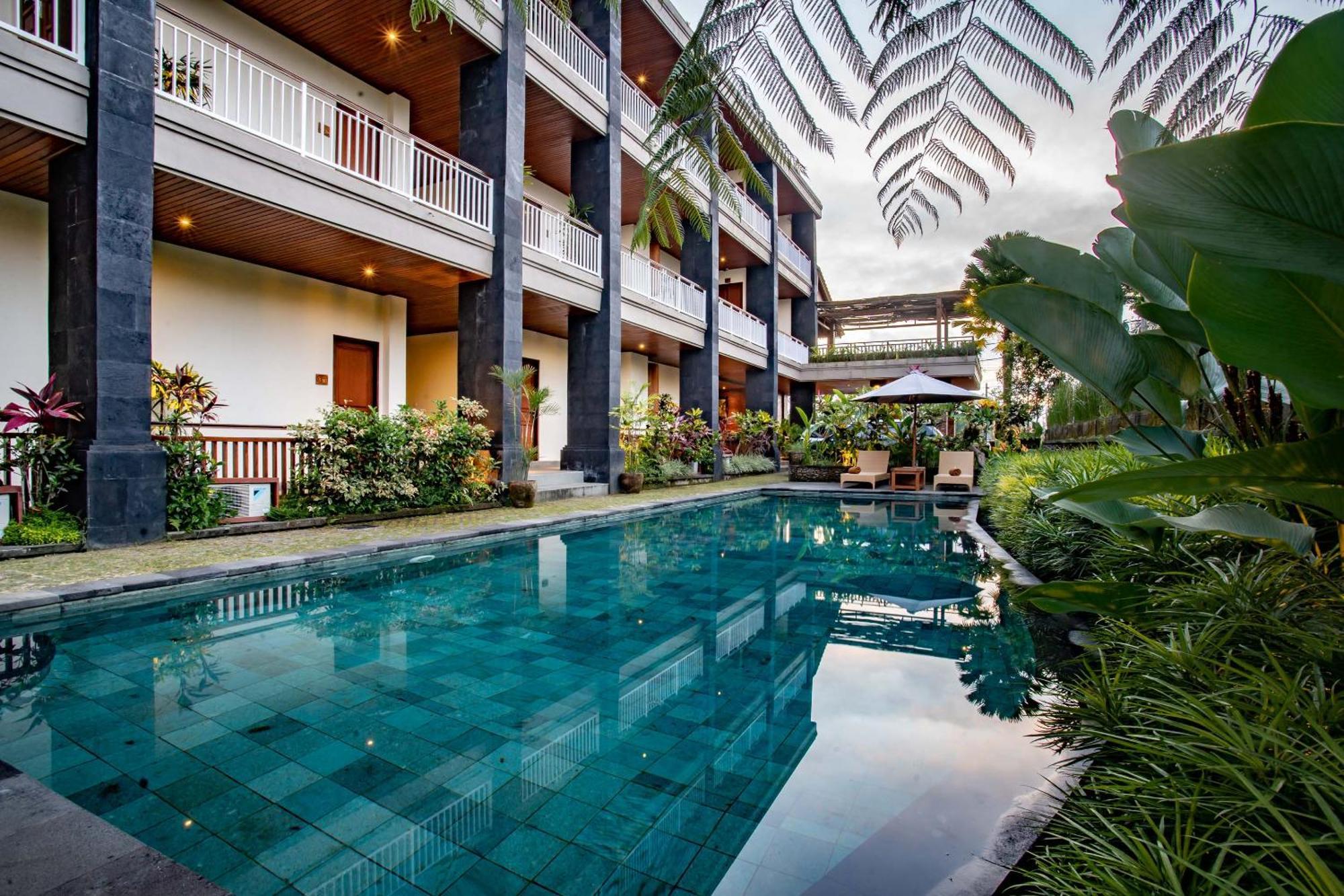 Paon Desa Ubud 外观 照片